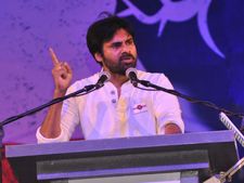 పవన్ కళ్యాణ్: మోడీకి మద్దతు, పోటీపై వెనక్కి