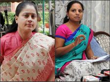 కెసిఆర్ వ్యూహం: కవిత వర్సెస్ విజయశాంతి?