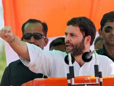మేడిన్ టి వాచ్ పెడ్తా: మహిళా సిఎంతో రాహుల్ కౌంటర్