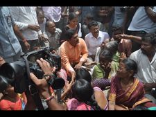రైలు ప్రమాదం: 15 మంది పరిస్థితి ఆందోళనకరం