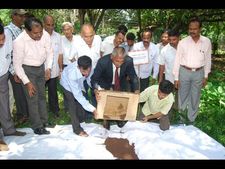  ఇక అంతా స్వేచ్ఛ: బార్కుడియా.... బైబై (ఫొటోలు)