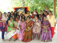 యుఎస్‌లో ‘ఓరుగల్లు సందడి’: మహిళల పోటీ(పిక్చర్స్)