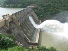 వానదేవుడి దయ: ఎపి, తెలంగాణ గొడవకు బ్రేక్