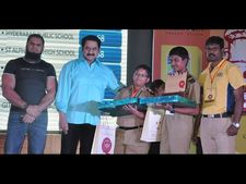  'హెరిటేజ్': హీరో మెచ్చుకున్నారు (పిక్చర్స్)