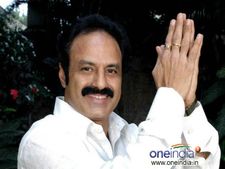 బస్టాండ్‌వద్ద ఊడ్చిన బాలకృష్ణ, బెజవాడలో ఫస్ట్ టైం..