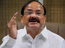 వారసత్వ నగరాలుగా అమరావతి, వరంగల్: వెంకయ్య 