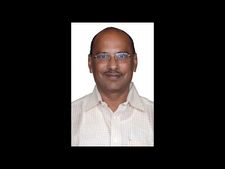 శ్రీకాళహస్తి ఆలయంలో మంత్రి బొజ్జల భార్య హల్‌చల్