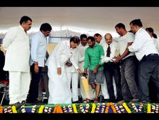 విశాఖలో మరో మణిహారం: కేంద్రమంత్రి (ఫోటోలు)