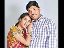 జడ్చర్లలో ఎస్సై సిద్ధయ్యకు అంత్యక్రియలు (ఫోటోలు)