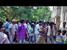 ప్రత్యేక హోదా: 36 గంటలు సెల్ టవర్‌పై అతను