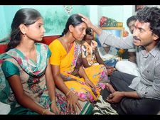 సమ్మెకు జగన్ మద్దతు: భరోసా యాత్ర(పిక్చర్స్)