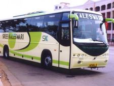 నిన్న కేశినేని, నేడు కాళేశ్వరి: ఒకరు మృతి