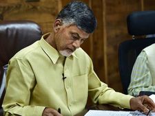 మాస్టర్‌ప్లాన్‌లో ఇవి, సింగపూర్ మంత్రికోసం బాబు వెయిటింగ్