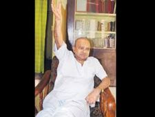  ప్రముఖ రచయిత దాశరథి రంగాచార్య కన్నుమూత