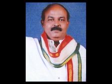 కాంగ్రెస్‌కు మరో షాక్: టిఆర్ఎస్‌లోకి మాజీ ఎమ్మెల్సీ?