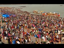 ఆంధ్రా సిబ్బందికి తెలంగాణ సత్కారం, ప్రశంసలు