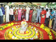 'జగన్‌ని ఒప్పించడం జన్మలో సాధ్యంకాదు', మోడీకి గుడి కడ్తానని శివాజీ