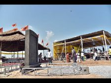  కేశినేని విజ్ఞప్తి, రజనీకాంత్ ఇచ్చారు: 12మంది ఐపీఎస్‌లు, 14వేల పోలీస్