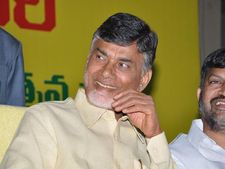 బాబుకు సాధ్యం: ఆకాశానికెత్తి జాతీయ నేతలు, స్థానికుల ఉత్సాహం నీరుగార్చలేక..