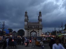 చెన్నైలాంటి పరిస్థితే వస్తే హైదరాబాద్ నిలుస్తుందా?