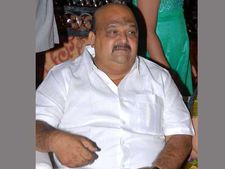 వైయస్‌పై మాగంటి సంచలనం, పయ్యావులా! వాళ్లు మగాళ్లు కాదా: రోజా
