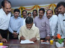  కోట్లు కుమ్మరింపు: సచివాలయానికి మరో 530 కోట్లు 