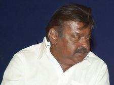 మాటల తూటాలు: 'కరుణ చీర కట్టిన జయ, స్టాలిన్ ఓ బూచాడు' 