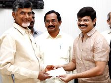 బోయపాటి డైరెక్షన్‌లో ముగింపు వేడుకలు: కడియం నుంచి పూలు, ఆస్ట్రేలియా నుంచి టపాసులు