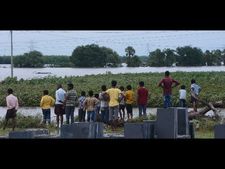  అంతు చూస్తున్న వర్షాలు: వణికిపోయిన గుంటూరు (పిక్చర్స్)
