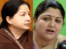 ప్రజలతోనే దీపావళి: జయను కలిసిన ఖుస్బూ