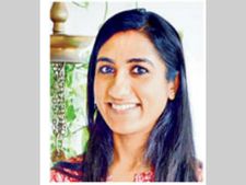 గ్రేటర్‌ వరంగల్ కమిషనర్‌గా యువ ఐఏఎస్ శ్రుతి ఓజా