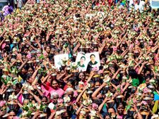 ఏమైనా జరగొచ్చు:  హై అలర్ట్, అమ్మకు ఏమీ కాదు ? 
