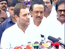 కరుణానిధిని పరామర్శించిన రాహుల్ గాంధీ   
