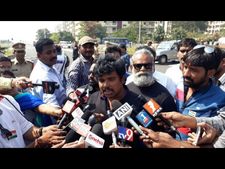  భిక్షం కాదు, హోదా కావాలి, బాబుకు ఆ సత్తా ఉంది: తెలంగాణవాడినంటూ సంపూర్ణేష్