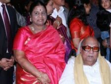చెన్నైలో కలకలం: కరుణానిధి ఇంట్లో ఆ‘గన్’తకుడి హల్ చల్