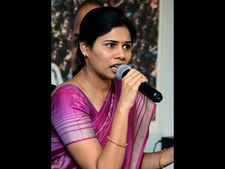 భూమా మృతిపై వైసిపి ఎమ్మెల్యే వైవీ, అఖిలప్రియ బాధ్యత ఇక ఎస్వీదే
