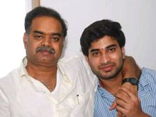 తండ్రి మృతదేహం వద్ద అవినాశ్ మోకరిల్లి.. కంటతడి పెట్టించాడు
