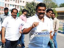చెమటోడ్చిన తలసాని: ఒక్క రోజులో రూ.16.50లక్షలు సంపాదించారు!