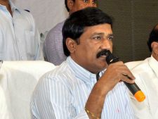 ఏపీ ‘పది’ ఫలితాలు విడుదల: తూ.గో ఫస్ట్, చిత్తూరు లాస్ట్, తగ్గిన ఉత్తీర్ణత