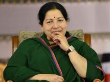 షాక్: ''జయ, శశికళ గదుల్లో రాశులుగా బంగారం, డబ్బులు, పెద్దలున్నారు, అందుకే చంపాం''
