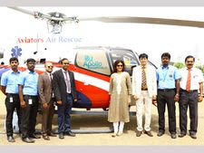 కరీంనగర్‌, వైజాగ్‌లో అపోలో ఎయిర్ అంబులెన్స్ సేవలు