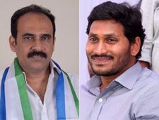 చక్రం తిప్పిన బాలినేని: వైసీపీ జిల్లా ప్లీనరీ సక్సెస్, కానీ, ఇదే పెద్ద దెబ్బ