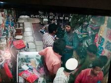 ఇద్దరు ‘రౌడీ’ ఎస్సైలపై సస్పెన్షన్ వేటు