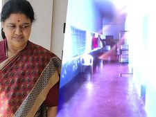 జైల్లో శశికళకు వీవీఐపీ సౌకర్యాలు: డీఐజీ రూపపై పరువునష్టం దావా: అన్నాడీఎంకే వార్నింగ్ ! 