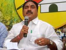 జంగా యాక్టివ్: ఎర్రబెల్లికి చిక్కులు, కెసిఆర్‌ చెంతకు పంచాయితీ