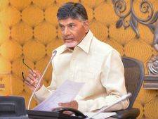 ఇసుకదందా చేస్తే కఠిన చర్యలు, అవసరమైతే పీడీ యాక్ట్: చంద్రబాబు