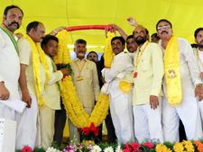 వైసిపి ఉండదు, జగన్ చాలాసార్లు రెచ్చగొట్టారు: చిల్లర తీసుకోకుండా వెళ్లిన చంద్రబాబు