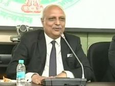 అమరావతికి ముంపుంది: సంతకం ఎందుకు పెట్టావని ఐవైఆర్‌కు ప్రశ్న