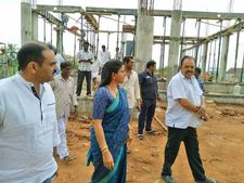 నగరిలోనే మకాం: నిర్మాణంలో రోజా కొత్త ఇల్లు ఇదే(పిక్చర్స్)