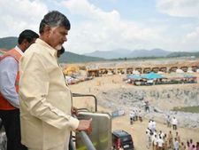సీఎం కేసీఆర్ ఏం చెబుతారో మరి?: వచ్చేనెలలో నలుగురు సీఎంల భేటీ.. నదుల అనుసంధానమే ఎజెండా